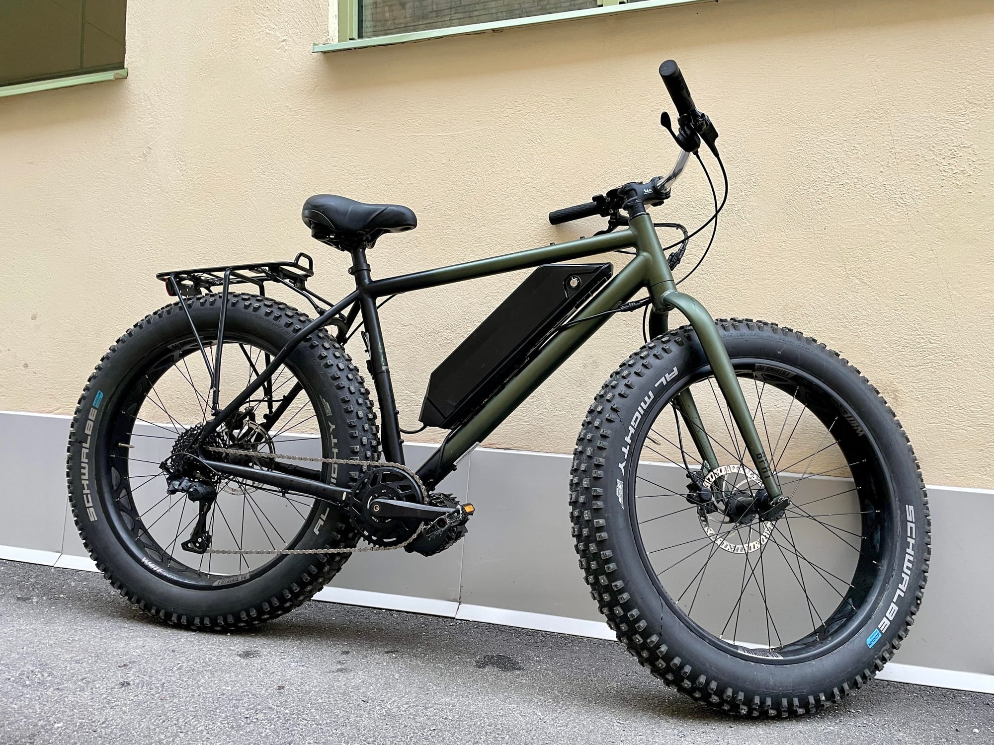Terräng-utmanaren 850w elcykel
